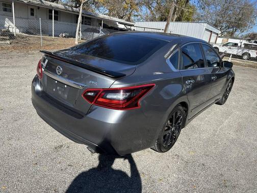 2017 Nissan Altima 2.5 SR