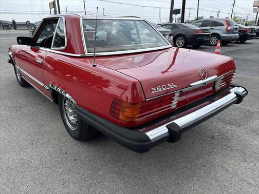 1984 Mercedes-Benz S-Class 380 SL 2dr Convertible