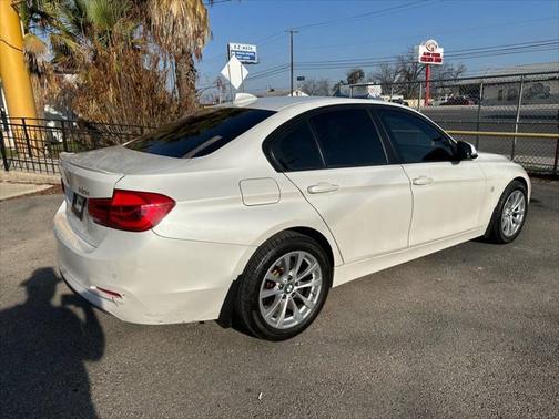 2017 BMW 320 i xDrive