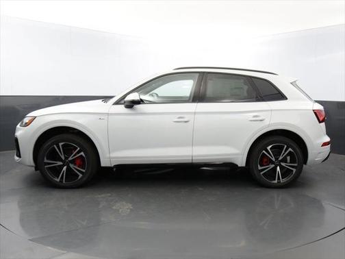 2025 Audi Q5 Premium Plus 45 TFSI S line quattro S tronic