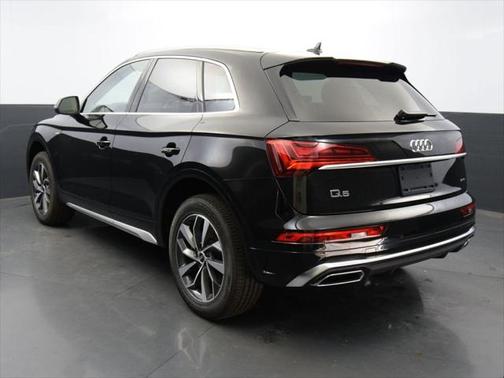 2024 Audi Q5 Premium 45 TFSI S line quattro