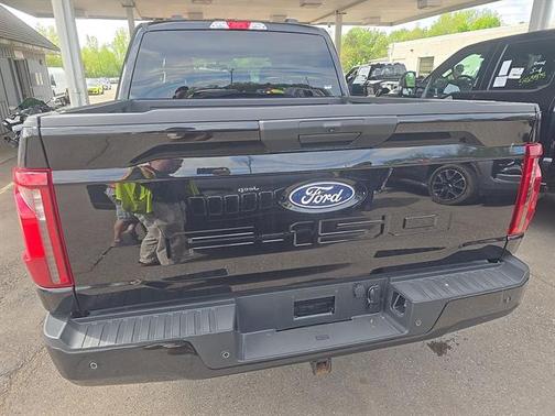 AGATE BLACK METALLIC 2025 Ford F-150 STX
