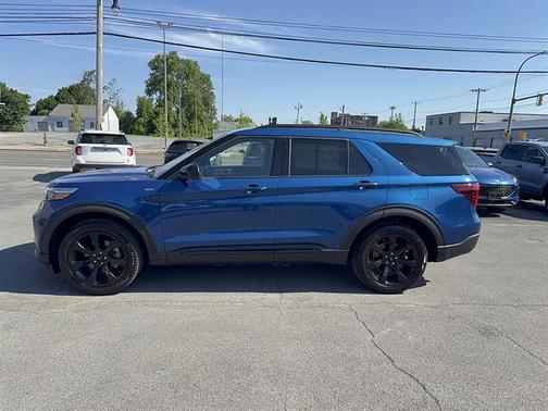 ATLAS BLUE METALLIC 2023 Ford Explorer ST-LINE