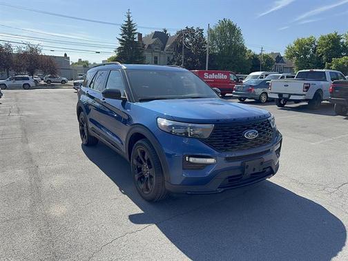 ATLAS BLUE METALLIC 2023 Ford Explorer ST-LINE