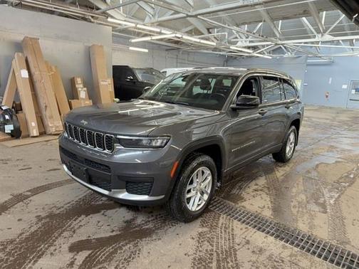 2021 Jeep Grand Cherokee LAREDO