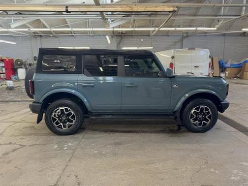 AREA 51 2022 Ford Bronco OUTER BANKS