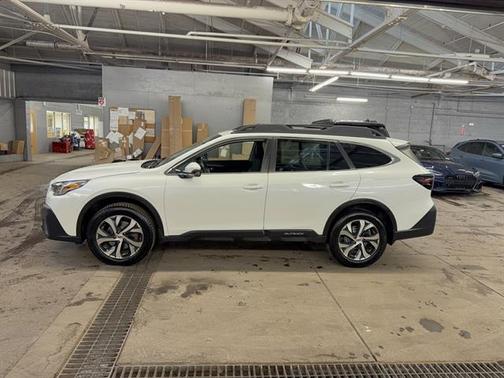 2022 Subaru Outback LIMITED