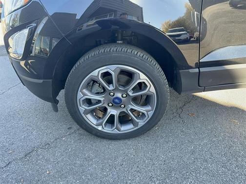 SHADOW BLACK 2022 Ford EcoSport TITANIUM