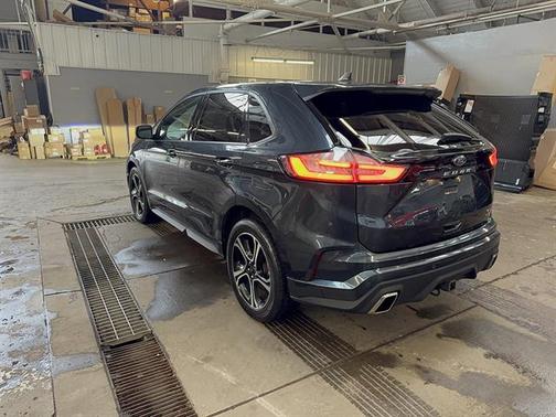 STONE BLUE METALLIC 2023 Ford Edge ST