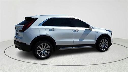 2021 Cadillac XT4 Premium Luxury