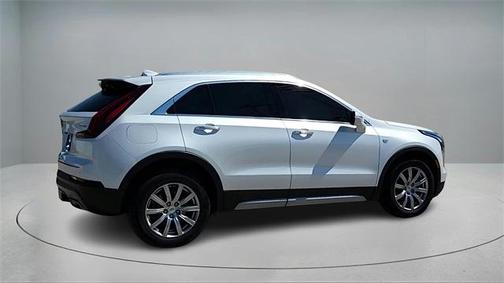 2021 Cadillac XT4 Premium Luxury
