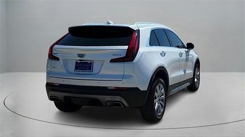 2021 Cadillac XT4 Premium Luxury