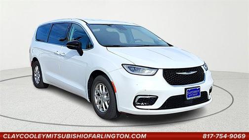 2024 Chrysler Pacifica Touring-L