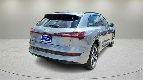 2021 Audi e-tron Premium