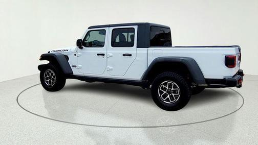 Bright White Clearcoat 2025 Jeep Gladiator Rubicon