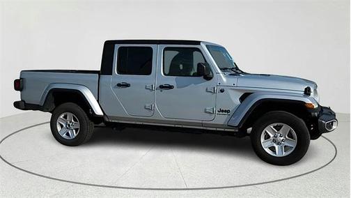 2023 Jeep Gladiator Sport