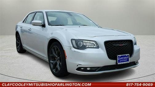 2022 Chrysler 300 S