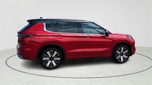 2025 Mitsubishi Outlander SEL
