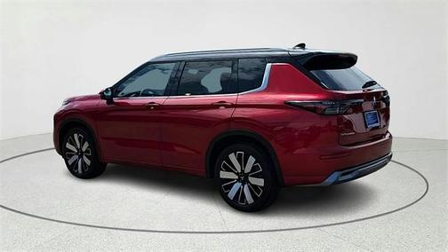 2025 Mitsubishi Outlander SEL