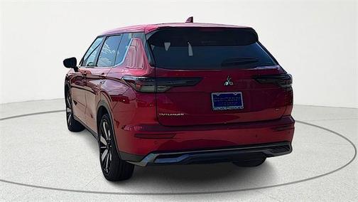 2025 Mitsubishi Outlander 