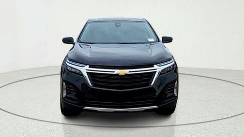 Mosaic Black Metallic 2024 Chevrolet Equinox LT