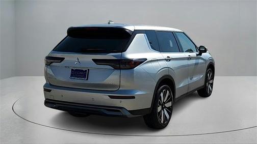 2025 Mitsubishi Outlander 