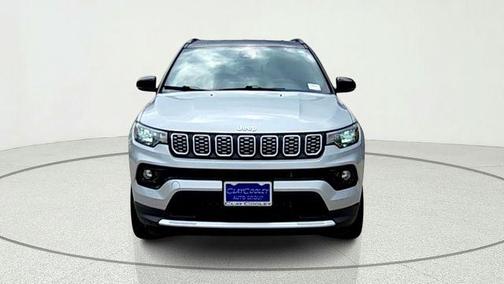 Silver Zynith 2025 Jeep Compass Limited