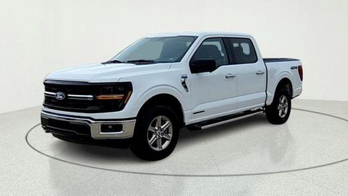 Oxford White 2024 Ford F-150 XLT