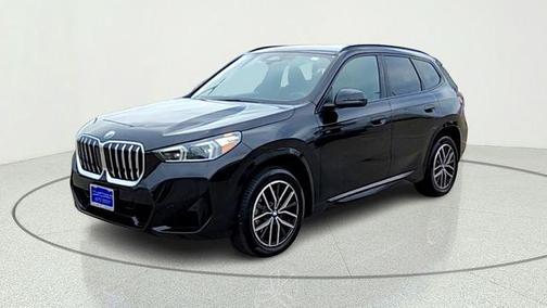 Black Sapphire Metallic 2025 BMW X1 xDrive28i