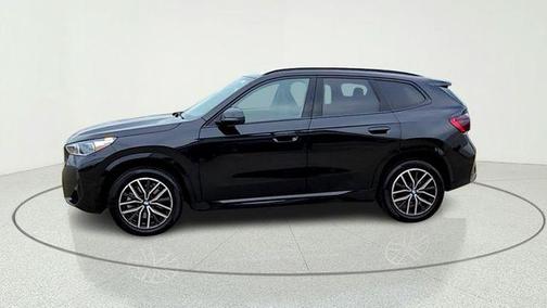 Black Sapphire Metallic 2025 BMW X1 xDrive28i