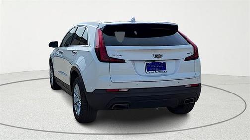 2022 Cadillac XT4 Luxury