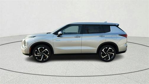 2025 Mitsubishi Outlander PHEV SE