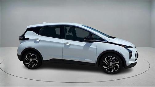 2023 Chevrolet Bolt EV 2LT