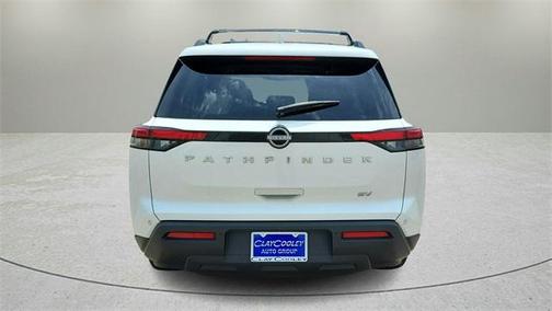 2023 Nissan Pathfinder SV
