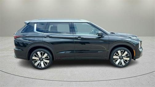 2025 Mitsubishi Outlander
