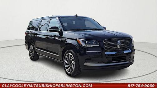 Black Metallic 2024 Lincoln Navigator L Premiere
