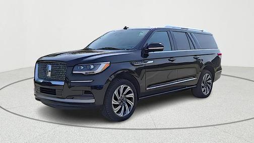 Black Metallic 2024 Lincoln Navigator L Premiere