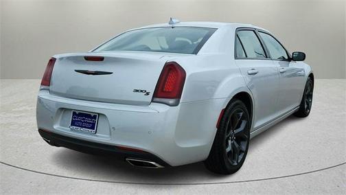 2023 Chrysler 300 S