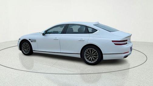 Uyuni White 2023 Genesis G80 2.5T