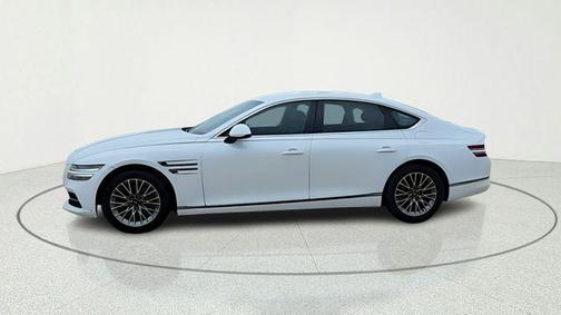 Uyuni White 2023 Genesis G80 2.5T