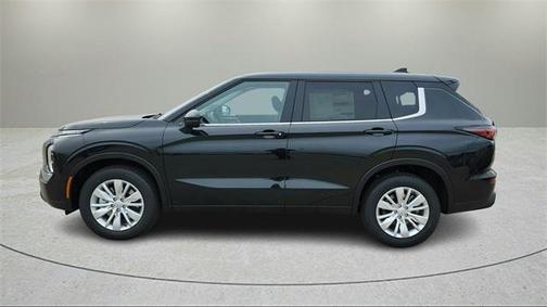 2025 Mitsubishi Outlander ES