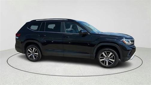 2022 Volkswagen Atlas 2.0T SE
