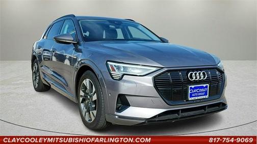 2021 Audi e-tron Premium