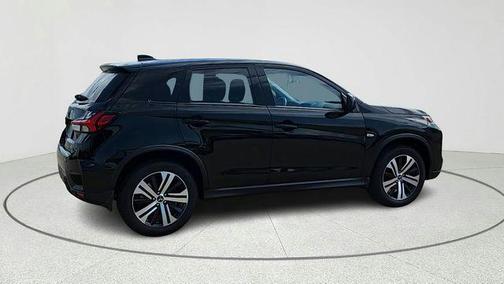 Black Pearl 2026 Mitsubishi Outlander Sport 2.0 ES