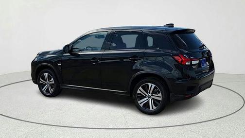 Black Pearl 2026 Mitsubishi Outlander Sport 2.0 ES