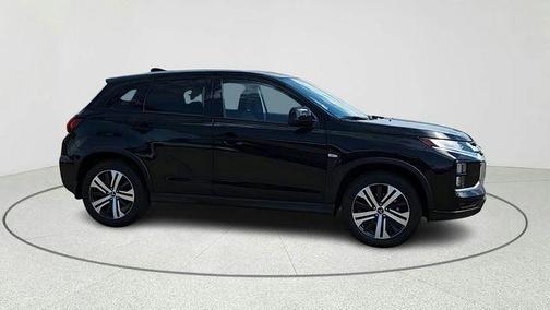 Black Pearl 2026 Mitsubishi Outlander Sport 2.0 ES