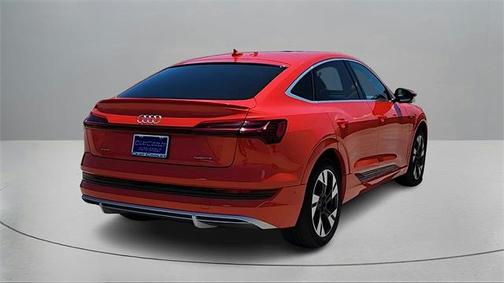 2021 Audi e-tron Premium Plus