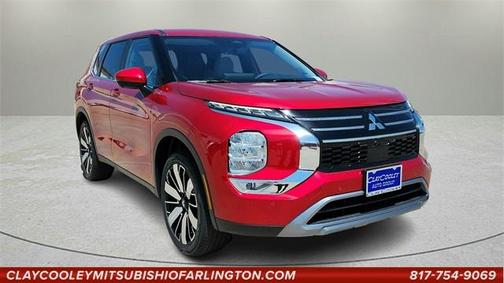 2025 Mitsubishi Outlander SE