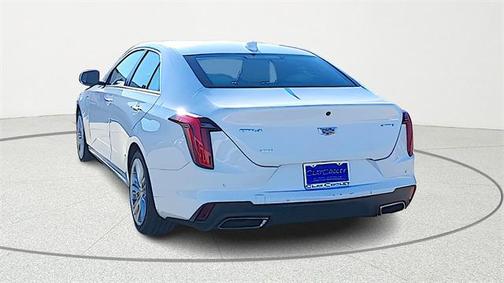 2023 Cadillac CT4 Premium Luxury