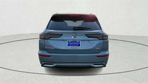 2025 Mitsubishi Outlander SEL